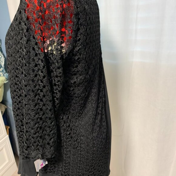 TanJay Black Lace Lined Top - Picture 2 of 5